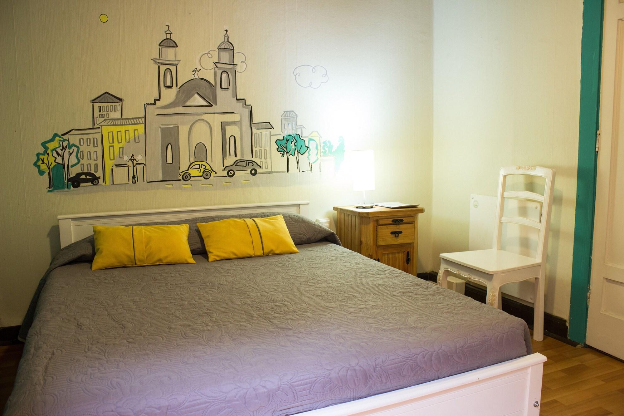 Hostal Forestal Santiago Exterior photo