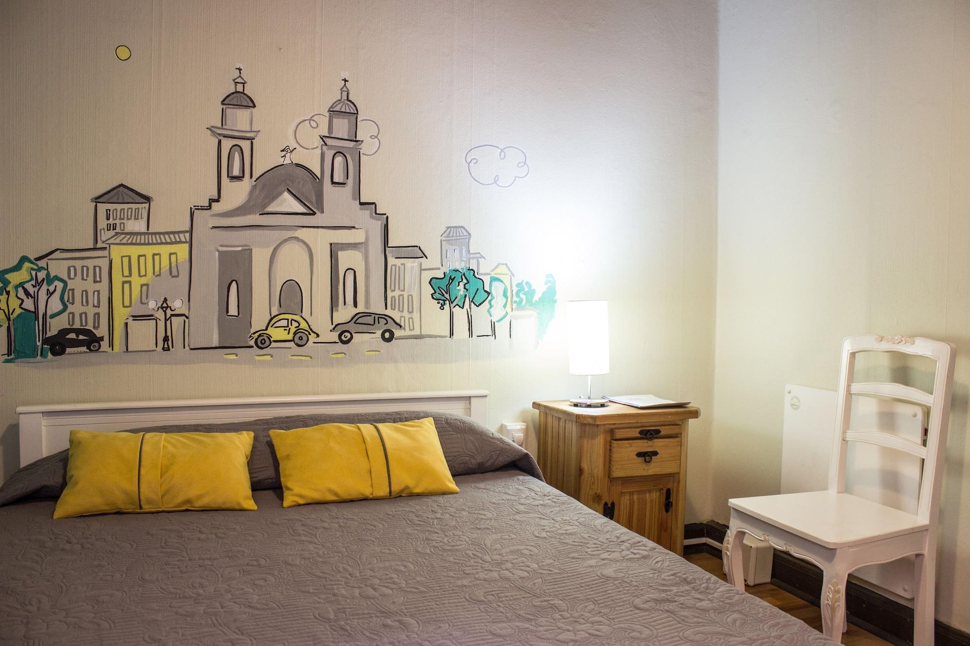 Hostal Forestal Santiago Exterior photo