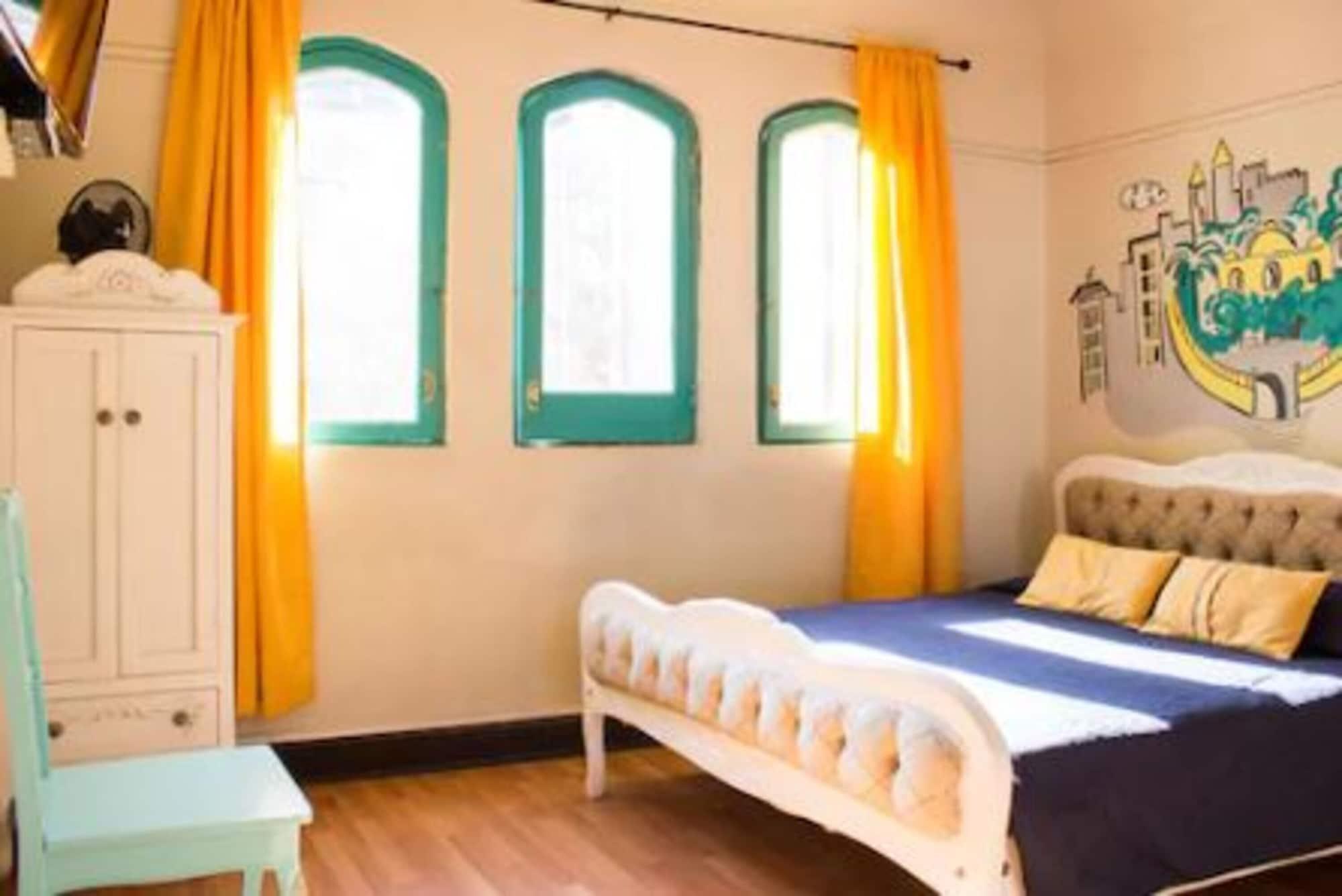 Hostal Forestal Santiago Exterior photo