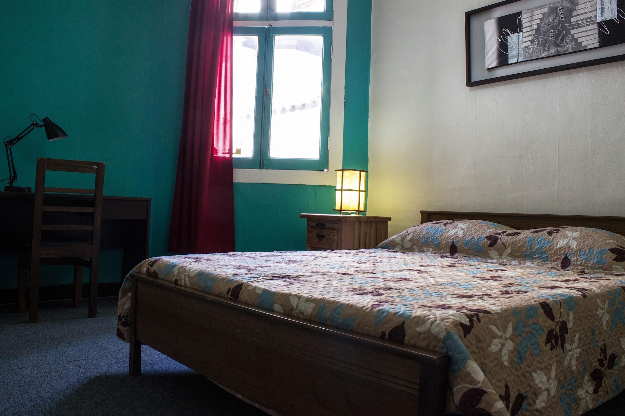 Hostal Forestal Santiago Exterior photo