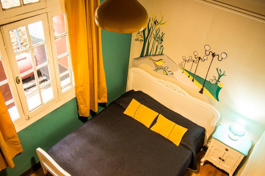 Hostal Forestal Santiago Exterior photo